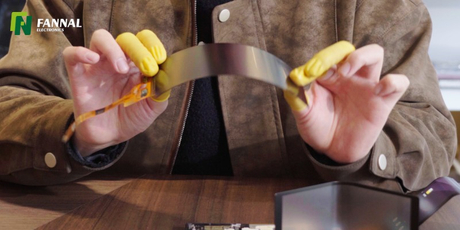 flexible display.jpg