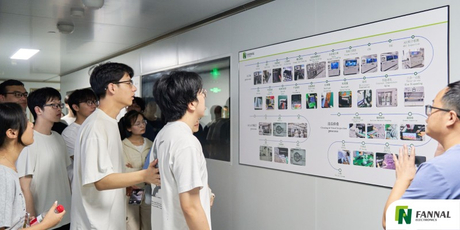 Studenten der China Jiliang University besuchen FANNAL.jpg